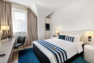 Гостиница Mercure Воронеж Центр Воронеж Номер стандарт с 1 двуспальной кроватью-1